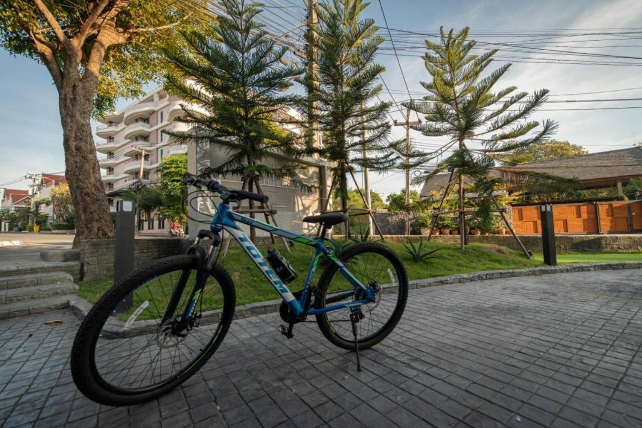 Lewit Hotel Pattaya, A Member Of Radisson Individuals Exterior photo